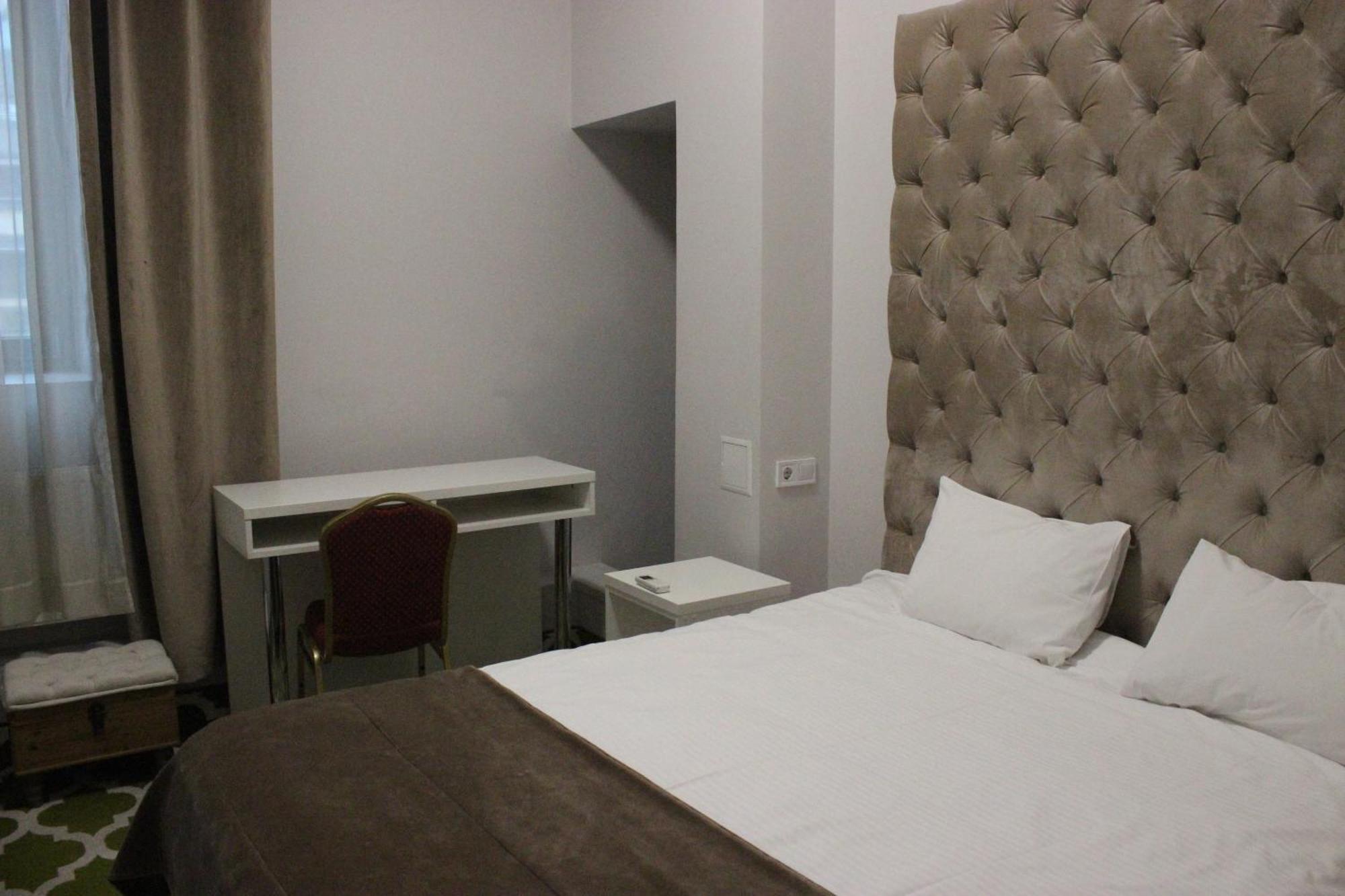 De Paris Hotel Kyjev Pokoj fotografie